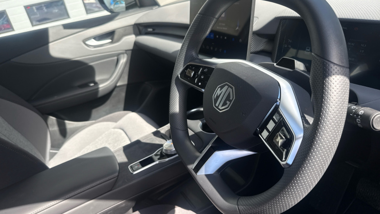 MG MGS5 170kW SE EV Long Range 64kWh 5dr Auto Electric Estate